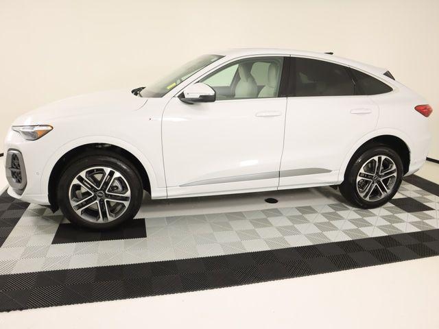 audi q5 sportback 2025 WA1EAAGU5S2070046 image audi q5 sportback 2025 WA1EAAGU5S2070046 image